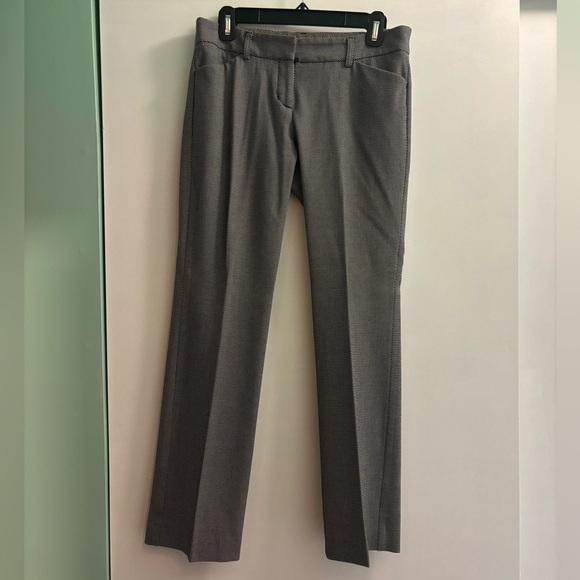 Women’s Dress pants, size 2 and 4 - Picture 5 of 10